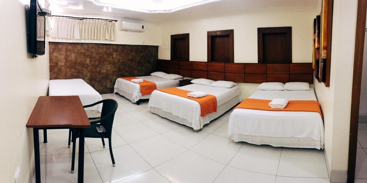 Hotel Murali - Cerca Del Aeropuerto De Гуаякуил Екстериор снимка